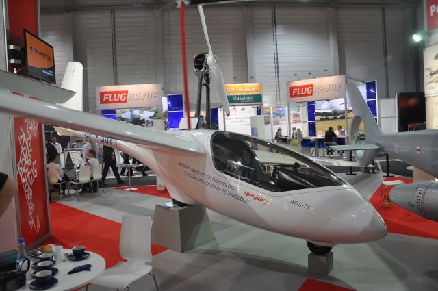 nr_3_dsc_0110.jpg nr_3_dsc_0110.jpg